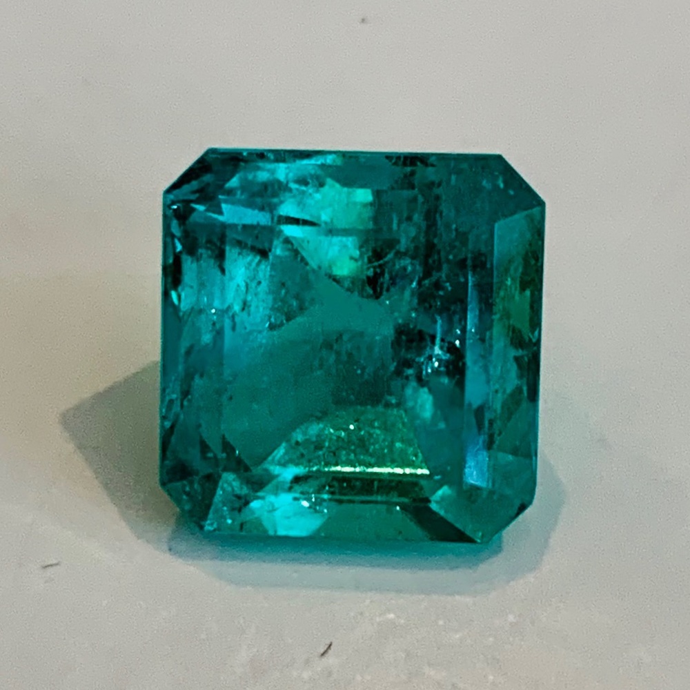 Gemstones & jewelry